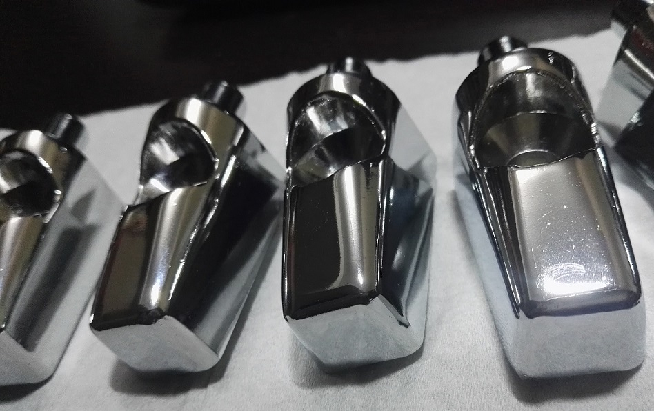 China Made Zinc Metal Die Cast Chrome Plated